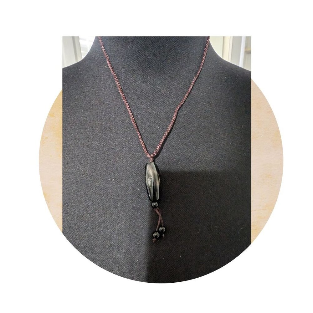 Multicolor Agate "Healing" 90s 1 3/8" Pendant Necklace NWT